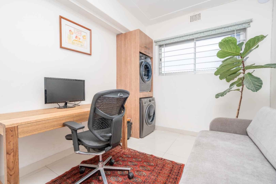 2 Bedroom Property for Sale in Three Anchor Bay Western Cape